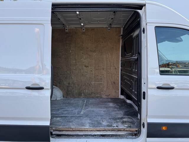 Volkswagen CRAFTER 2.0 TDI 140 PK Imperiaal Glasresteel Glastransporter L3H3 Camera Carplay Airco Cruise control Glaszetter