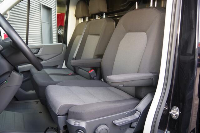 Volkswagen CRAFTER 35 2.0 TDI L3H2 177PK AUT. 2X SCHUIFDEUR, ADAPT. CRUISE, CAMERA, STUURVERWARMING, LEDER STUUR, CARPLAY, AIRCO, DUBBELE SCHUIFDEUR