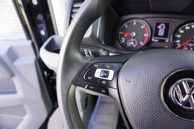 Volkswagen CRAFTER 35 180pk Automaat L4H3/L3H2 Parkeersensoren Camera 2-zits Apple Carplay