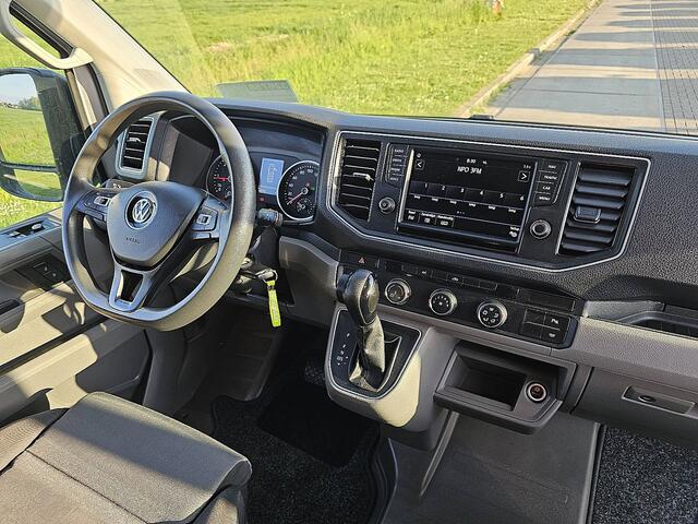 Volkswagen CRAFTER 35 2.0 TDI L3H3 (L2H2) LED Automaat 177Pk Euro6 3-Zits + Comfort Stoel Navi Camera 177Pk Euro6 Trekhaak !