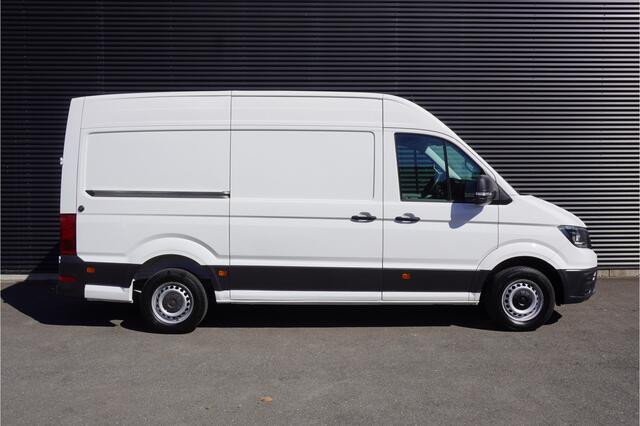 Volkswagen CRAFTER 180pk Automaat L3H3/L2H2 Apple Carplay Camera Trekhaak Parkeersensoren Airco Cruise control