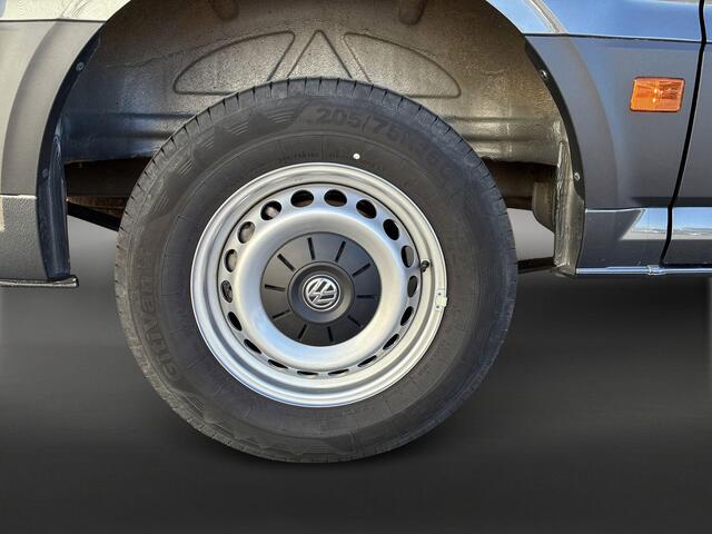 Volkswagen CRAFTER 30 2.0TDi 140pk Comfortline L3H3 · Navigatie · Achteruitrijcamera · LED koplampen · Cruise control ·