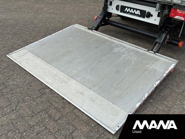 Volkswagen CRAFTER 35 2.0 TDI L4 Bakwagen Airco Laadklep 750kg Carplay