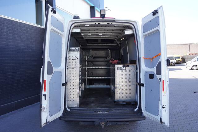 Volkswagen CRAFTER 2.0 TDI 177PK L3H3 EURO 6 - Airco - Navi - Cruise - ¤17.900,- Excl.