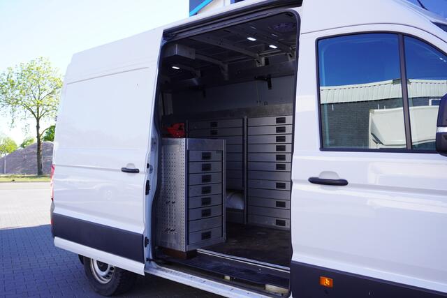 Volkswagen CRAFTER 2.0 TDI 177PK L3H3 EURO 6 - Airco - Navi - Cruise - ¤17.900,- Excl.
