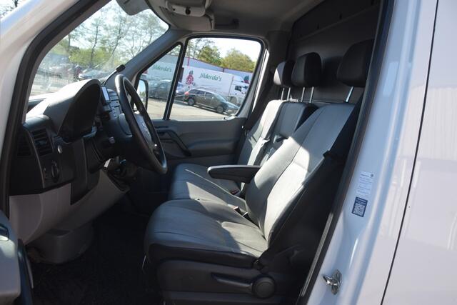 Volkswagen CRAFTER 28 2.0 TDI L1H1 MARGE | Airco | Trekhaak | Bluetooth | Navi