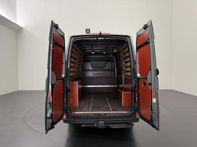 Volkswagen CRAFTER 2.0TDI 140PK L3H3 Highline (2024) | Navigatie | Camera | Trekhaak 3000Kg | Airco | Cruise