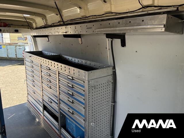 Volkswagen CRAFTER 50 / 3500kg 2.0 TDI 177PK L4H4 DL Automaat 3,5T trekgewicht WERKPLAATS LED Cruise Navi Trekhaak Voorruitverwarming