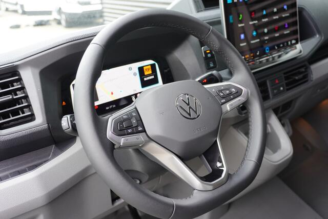 Volkswagen CRAFTER 180pk Automaat L4H3/L3H2 Facelift LED Digitaal Dashboard Camera Apple Carplay Navigatie Cruise control