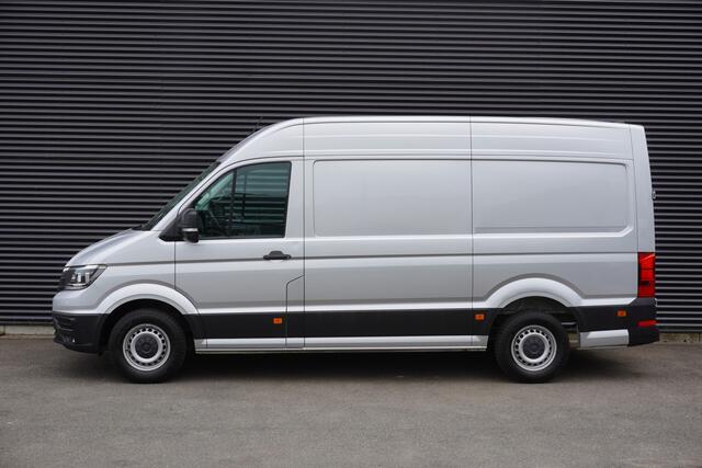 Volkswagen CRAFTER 177pk L3H3/L2H2 Trekhaak Apple Carplay Navigatie Camera Parkeersensoren Cruise control