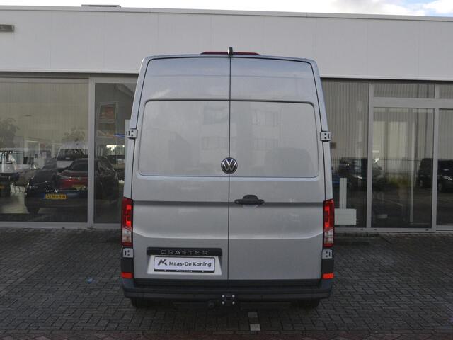 Volkswagen CRAFTER Bedrijfswagens 35 Trendline 2.0 TDI 140pk L3H3 · Camera · Trekhaak · Tussenschot · Alarm · P-Sensoren · Cruise Control · Garantie t/m 22-12-2028 of 120.000km