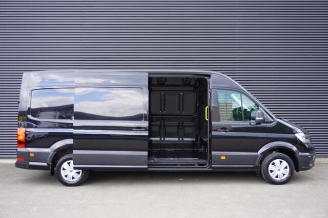Volkswagen CRAFTER 180pk Automaat L4H3/L3H2 Facelift LED Apple Carplay Camera parkeersensoren ACC Cruisecontrol