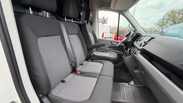 Volkswagen CRAFTER 2.0 TDI 75KW 102PK L3H2 EURO 6 AIRCO/ CRUISE CONTROL/ BIJRIJDERSBANK/ 100% DEALERONDERHOUDEN