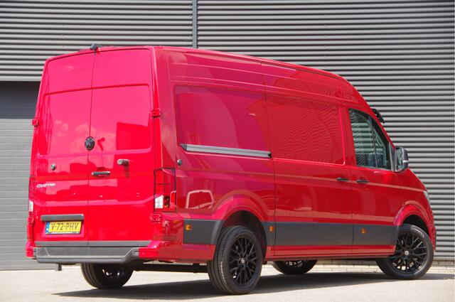 Volkswagen CRAFTER 35 2.0 TDI L3H3 177PK AUT. LED, GEV. ERGO COMFORT STOEL, STOELVERWARMING, CLIMA, VOORRUIT VERWARMING, CRUISE, MF STUURWIEL, NAVI