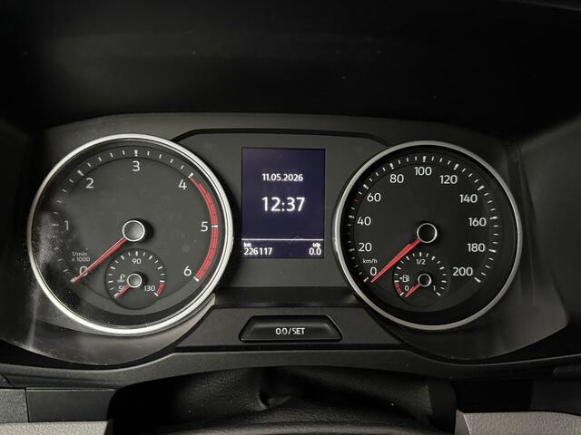Volkswagen CRAFTER 2.0TDI L3H3 | Laadklep | Laadlift | Camera | Airco | Cruise