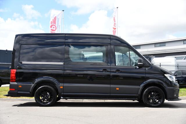 Volkswagen CRAFTER 35 2.0 TDI L3H3 DC Black Edition Adaptieve Cruise, Camera, Carplay, 177pk, LED, Automaat, Clima, Stoelverwarming, Trekhaak, Dodehoek, Uniek!