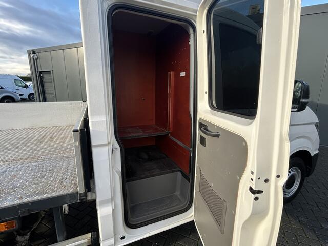 Volkswagen CRAFTER 2.0 TDI 102 PK / PICK UP / 1e EIG. / TREKHAAK / AIRCO / OPEN LAADBAK / 2.500 KG AHG / 3-ZITS / APPLE CARPLAY
