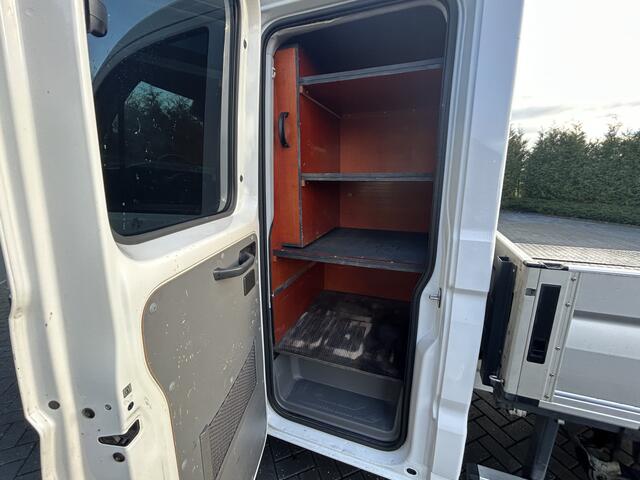 Volkswagen CRAFTER 2.0 TDI 102 PK / PICK UP / 1e EIG. / TREKHAAK / AIRCO / OPEN LAADBAK / 2.500 KG AHG / 3-ZITS / APPLE CARPLAY