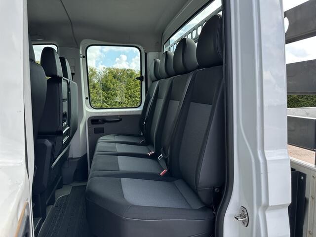 Volkswagen CRAFTER 35 2.0 TDI 141 PK / 1e EIG. / PICK UP / DUBBELE CABINE / 3 TONS TREKHAAK / 7 PERSOONS / AIRCO / CRUISE