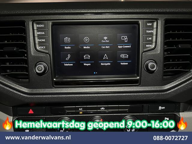 Volkswagen CRAFTER 2.0 TDI 141pk Automaat L3H3 L2H2 Euro6 Airco | Camera | Navigatie | 3000kg Trekhaak | Imperiaal | Apple Carplay Chauffeursstoel, Cruisecontrol, Android Auto, Parkeersensoren