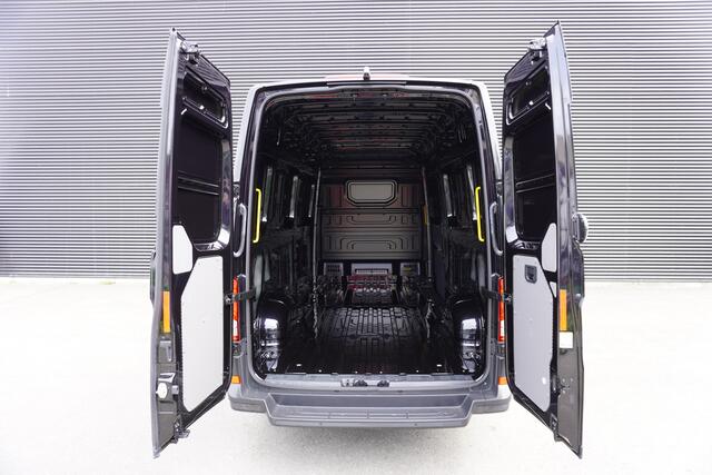 Volkswagen CRAFTER 180pk Automaat Facelift L4H3/L3H2 Navigatie Apple Carplay Camera Digitaal Dashboard Cruise control LED