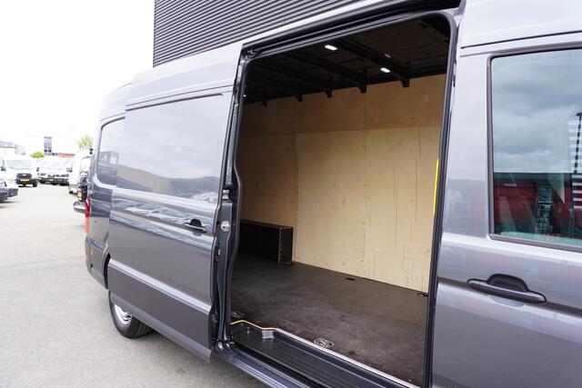 Volkswagen CRAFTER 35 180 pk L4H3/L3H2 LED Apple Carplay Camera Cruise control garantie tot 2029 Airco Stoelmassage