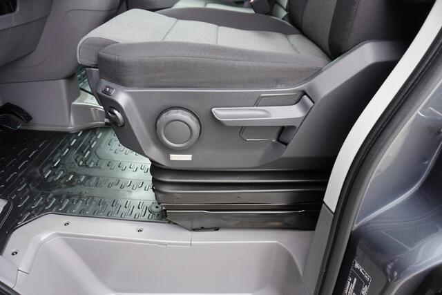 Volkswagen CRAFTER 35 180 pk L4H3/L3H2 LED Apple Carplay Camera Cruise control garantie tot 2029 Airco Stoelmassage