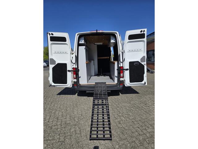 Volkswagen CRAFTER 30 2.0 TDI L3H2 Multifunctionele Inrichting, met zonnepanelen camper met -motor/fiets vervoer