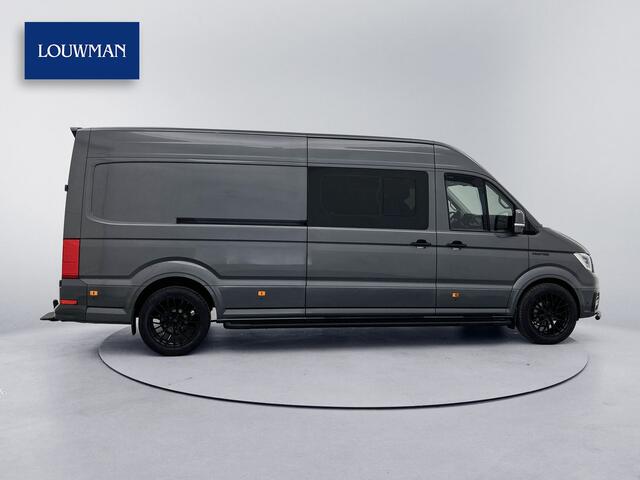 Volkswagen CRAFTER 35 2.0 TDI L4H3 DC 177pk Leder Schuifdeur L+R Dubbele cabine Led Adaptieve cruise control Standkachel Treeplanken Trekhaak Geveerde stoel