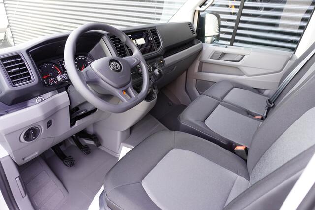 Volkswagen CRAFTER 35 140pk 2.0 TDI L4H3/ L3H2 Cruise control Camera Apple Carplay Parkeersensoren 3-zits