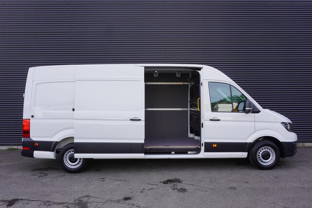 Volkswagen CRAFTER 35 140pk 2.0 TDI L4H3/ L3H2 Cruise control Camera Apple Carplay Parkeersensoren 3-zits