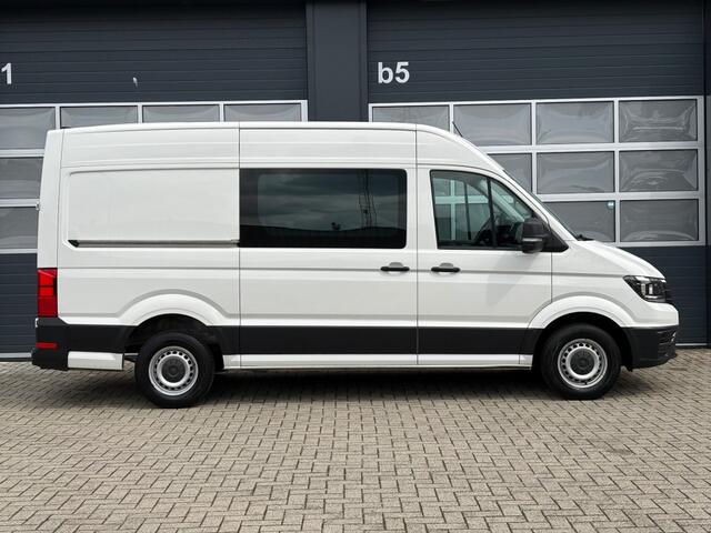 Volkswagen CRAFTER 2.0 TDI 3000KG AHW 177PK L3H2 Camera / Cruise / Trekhaak / PDC / Carplay / Airco / Bluetooth