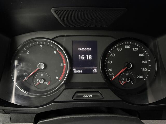 Volkswagen CRAFTER 2.0TDi 177PK DSG Automaat Exclusive | Navigatie | Camera | Led | 3-Zits | Trekhaak 3000Kg