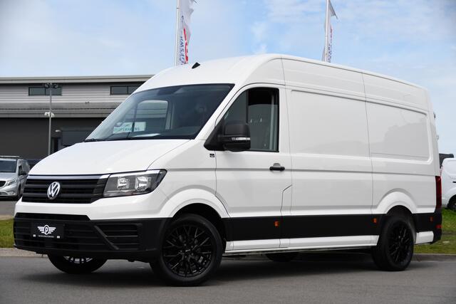 Volkswagen CRAFTER 35 2.0 TDI L3H3 PB Edition Cruise, Carplay, Sensoren, geveerde stoel, Trekhaak, 140pk, Automaat, Multimedia, Uniek!