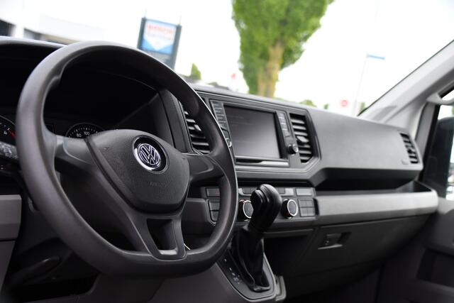 Volkswagen CRAFTER 35 2.0 TDI L4H3 DC PB Edition Cruise, Carplay, 177pk, Trekhaak, Multimedia, Airco, 5 Zits, Automaat, Uniek!
