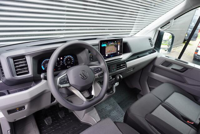 Volkswagen CRAFTER 180pk L4H3/L3H2 Facelift Dubbele cabine Trekhaak Digitaal Dashboard LED Airco Camera Parkeersensoren 7 persoons