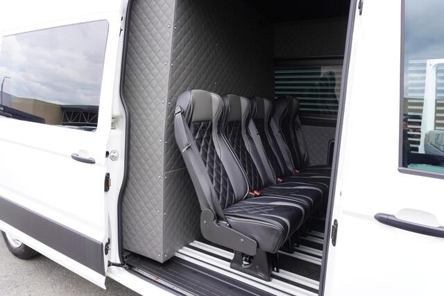 Volkswagen CRAFTER 180pk L4H3/L3H2 Facelift Dubbele cabine Trekhaak Digitaal Dashboard LED Airco Camera Parkeersensoren 7 persoons