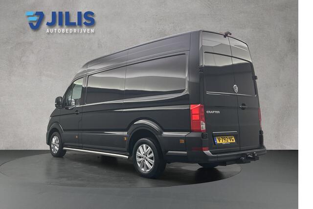 Volkswagen CRAFTER 35 2.0 TDI L3H3 Highline | Trekhaak | LED koplampen | Adaptieve cruise control