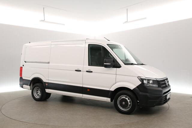 Volkswagen CRAFTER 2.0 TDI 177PK L3H2 | Dubbellucht | 3500kg Trekgew. | Airco | Cruise | Camera | Carplay | Navi | Trekhaak