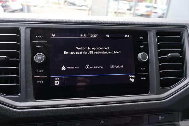 Volkswagen CRAFTER Bedrijfswagens 35 2.0 TDI L3 DC Trendline | 140 PK | Navigatiesysteem | Cruise control | Apple CarPlay / Android Auto |