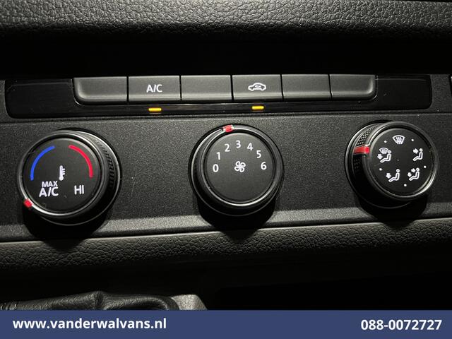 Volkswagen CRAFTER 2.0 TDI 140pk L4H3 L3H2 Euro6 Airco | 3000kg trekhaak | Cruisecontrol | Parkeersensoren Bijrijdersbank