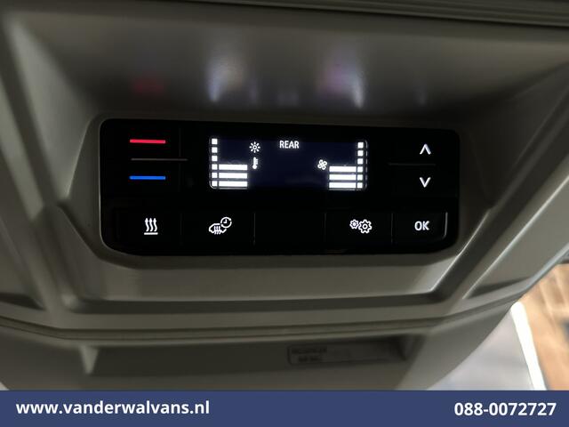 Volkswagen CRAFTER 2.0 TDI 141pk L3H3 L2H2 Euro6 Airco | Navigatie | Apple Carplay | Chauffeursstoel Android Auto, Standkachel, Parkeersensoren, 3000kg trekvermogen