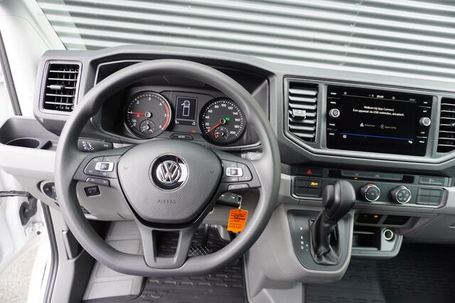 Volkswagen CRAFTER 180pk Automaat Dubbellucht N1 Bakwagen laadklep Zijdeur Camera Apple carplay Cruise control Airco