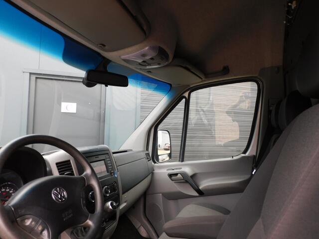 Volkswagen CRAFTER 35 2.0 TDI L2H2 TOPSTAAT! NAVI! CRUISE! AIRCO! TREKHAAK!