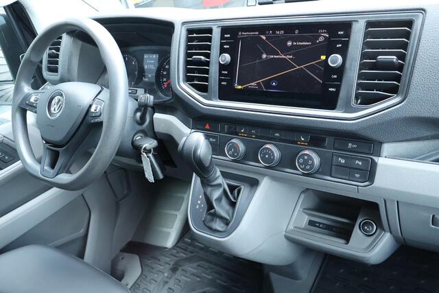 Volkswagen CRAFTER 35 2.0 TDI 177pk DSG L3H3 Trekhaak Camera LED Stoelverwarming Navigatie