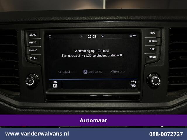 Volkswagen CRAFTER 2.0 TDI 141pk Automaat L3H3 L2H2 Euro6 Airco | Camera | Navigatie | Apple Carplay Android Auto, Chauffeursstoel, Parkeersensoren, Leder, Bijrijdersbank, 3000kg trekvermogen
