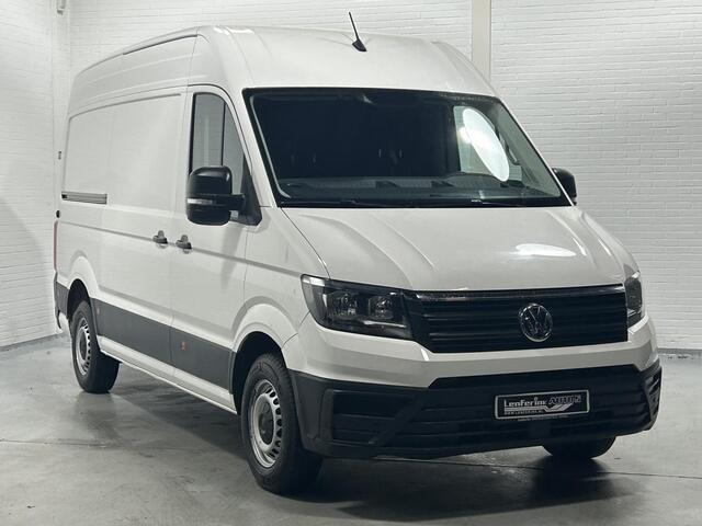 Volkswagen CRAFTER 2.0 TDI 140 pk L3H3 Navi, Camera, Cruise Control Airco, Laadruimte Pakket, PDC V+A, Geveerde Stoel, 3-Zits