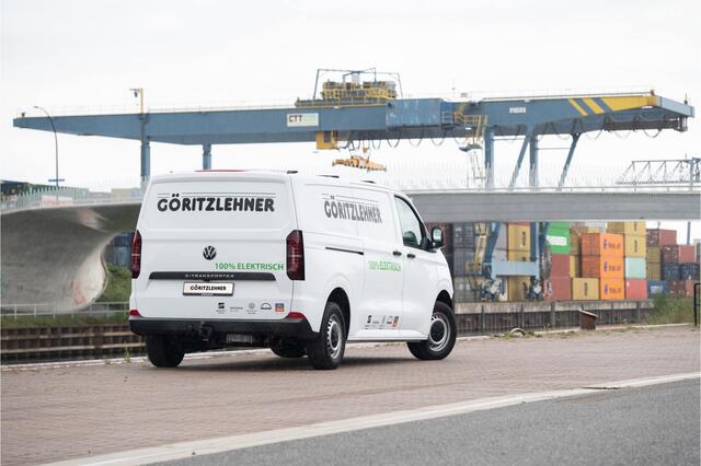 Volkswagen E-Transporter 32 L2H1 64 kWh | TREKHAAK | CRUISE | CAMERA