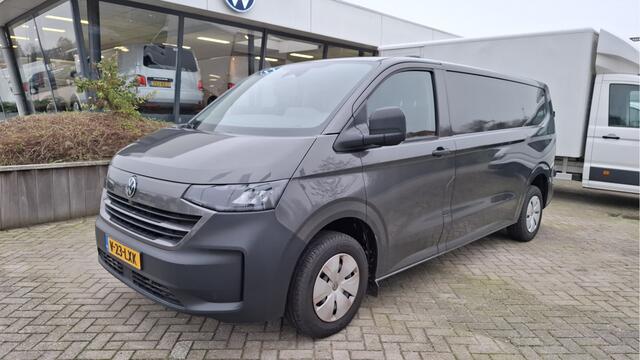 Volkswagen E-Transporter 34 L2H1 Life 64 kWh 218 pk - Trekhaak / Navi by APP