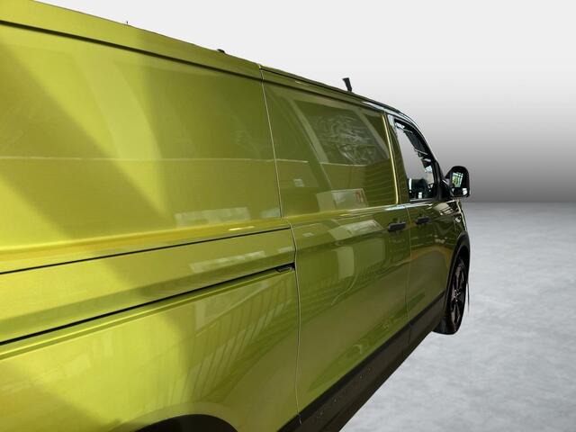 Volkswagen E-Transporter Bedrijfswagens PanAmericana L2 210 kW 286 pk Elektrische aandrijv | Climatronic climate control, 2-zones | Kunststof zijpanelen in laadruimte, hoog | Soundsystem 'harman kardon' met 4 luidsprekers, 1 center luidsprekers en 1 subwoofer | Trekhaak, vast |